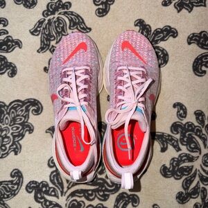 Nike Women's Pink and Red Sneakers